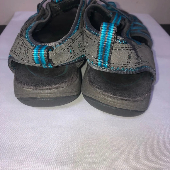 5/$25 
Croft & Barrows Sandals Grey Teal 6.5-7 Resemble Keen  Open Toe Heel - Picture 9 of 9